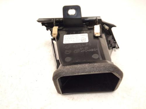 Luftventil AUDI Q3 (F3B) 35 TDI | BP32698622I21 - Image 3