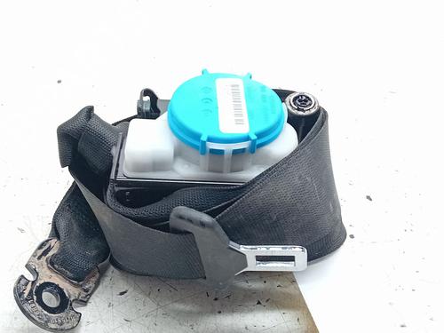 Sikkerhedssele bag højre MERCEDES-BENZ A-CLASS (W176) A 200 CDI / d (176.008) (136 hp) 26682808