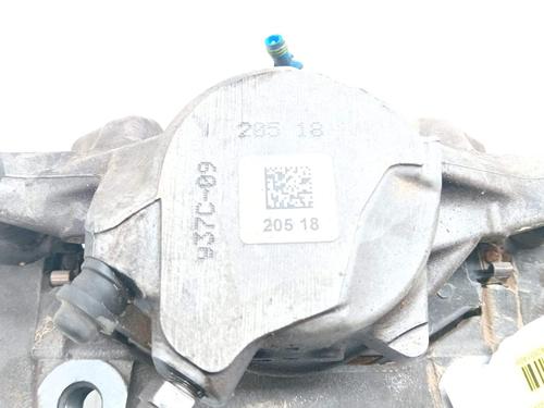 Right front brake caliper MERCEDES-BENZ E-CLASS (W213) E 220 d (213.004) | BP25919480M104 - Image 3