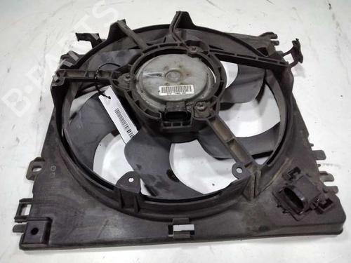 Used Radiator fan RENAULT CLIO III Grandtour (KR0/1_) [2007-2025]  8400250