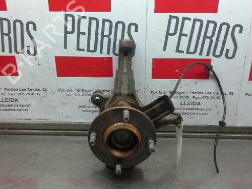 Used Left front steering knuckle NISSAN NV200 / EVALIA Bus 1.5 dCi 110 (M20, M20M) (110 hp) 2502001
