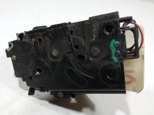 Serrure arrière gauche VW PASSAT B5 (3B2) [1996-2001]  9050462