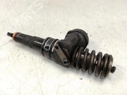 Used Injector Injector VW TOUAREG (7LA, 7L6, 7L7) 2.5 R5 TDI (174 hp) 40195758 40195758