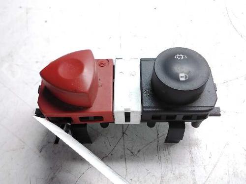 Used Warning switch RENAULT MEGANE II Estate (KM0/1_) [2003-2012]  10171690
