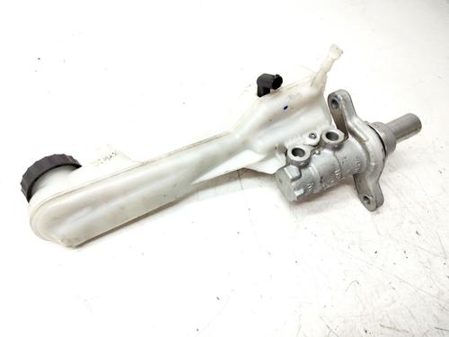 Used Brake master cylinder BMW 2 Gran Tourer (F46) [2014-2025]  16702800
