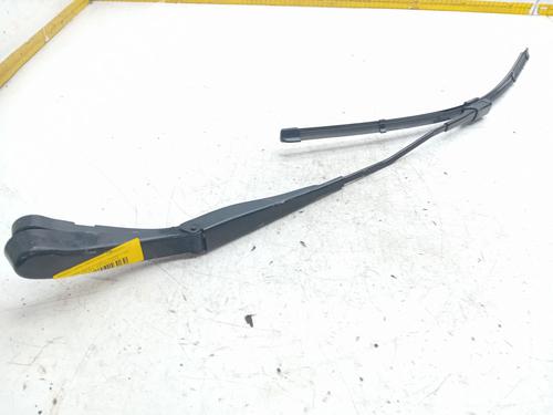 Used Front windshield wiper arm MERCEDES-BENZ C-CLASS (W205) C 220 BlueTEC / d (205.002, 205.004) (170 hp) 23430791