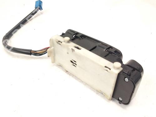 Left front window switch MERCEDES-BENZ C-CLASS (W203) C 220 CDI (203.006, 203.008) | BP27564619I27 