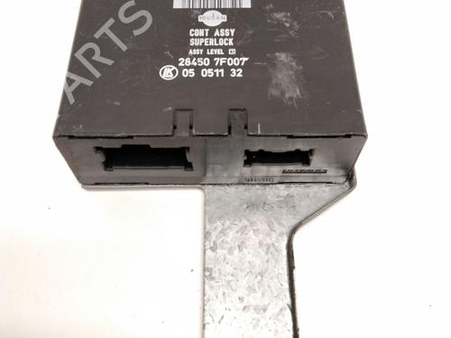 Used Electronic module NISSAN TERRANO II (R20) 2.7 TDi 4WD (125 hp) 17651248