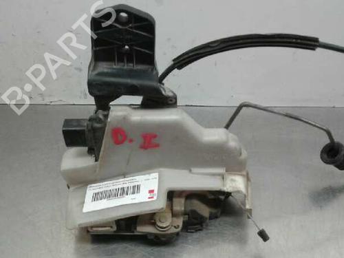 Used Front left lock VW PASSAT B5.5 (3B3) [2000-2005]  2330471