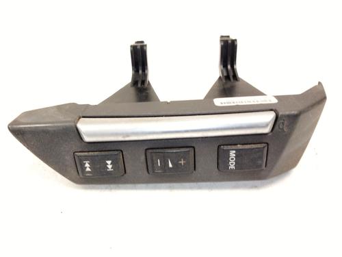 Used Steering wheel controls LAND ROVER FREELANDER 2 (L359) 2.2 TD4 4x4 (160 hp) 29505810