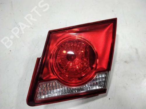 Used Right tailgate light Right tailgate light CHEVROLET CRUZE (J300) [2009-2026] 17317523 17317523