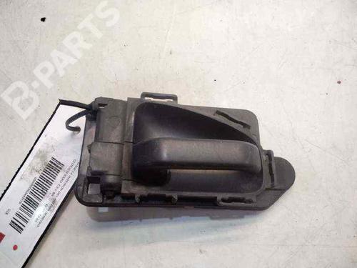 Used Front right interior door handle Front right interior door handle CITROËN SAXO (S0, S1) 1.5 D (57 hp) 9449778 9449778