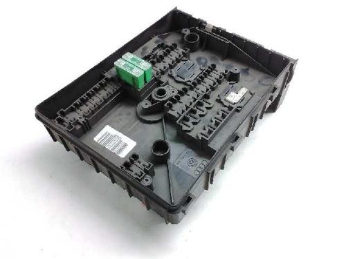 Used Fuse box VW TOURAN (1T1, 1T2) [2003-2010]  27999833