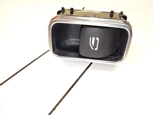 right-front-window-switch-mercedes-benz-b-class-sports-tourer-w247-2018-25469261 main image