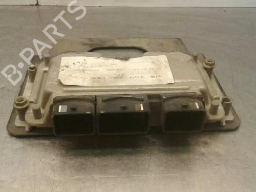 Used Engine control unit (ECU) PEUGEOT 307 (3A/C) [2000-2012]  15887857