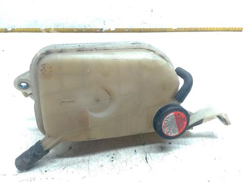 Vaso de expansão TOYOTA AURIS Estate (_E18_) 1.8 Hybrid (ZWE186_, ZWE186R, ZWE186H) (136 hp) 31038671