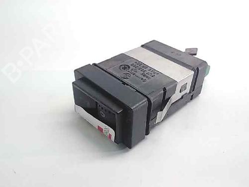 Used Switch SKODA SUPERB I (3U4) [2001-2008]  17446253