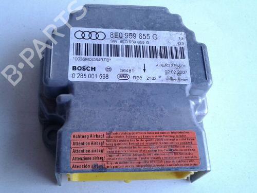 Airbag module AUDI A4 B7 (8EC) 2.0 TDI (140 hp) 8730267