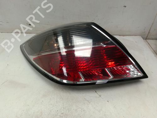 Used Left taillight Left taillight OPEL ASTRA H GTC (A04) 1.9 CDTI (L08) (120 hp) 33989384 33989384