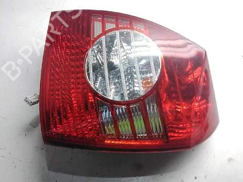 right-taillight-hyundai-elantra-iii-xd-16-924022d510-2000-2001-2002-2003-2004-2005-2006-10542226 main image