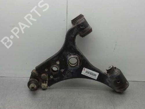 Used Right front suspension arm MERCEDES-BENZ A-CLASS (W169) A 170 (169.032, 169.332) (116 hp) 612306