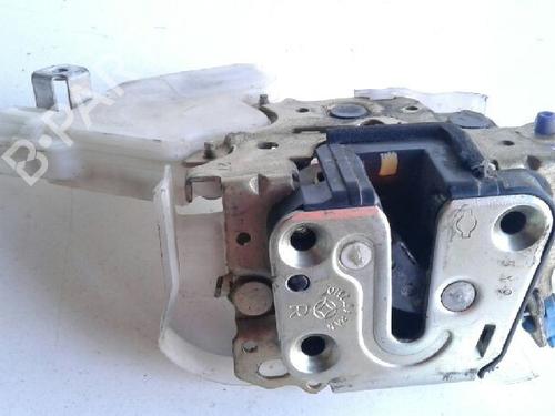 Used Front right lock NISSAN X-TRAIL I (T30) [2001-2013]  7256919