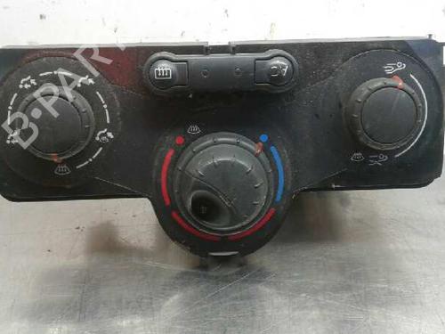 Commande Chauffage RENAULT SCÉNIC II (JM0/1_) [2003-2010]  8822139