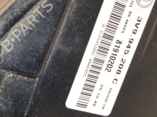 Right taillight SKODA SUPERB III (3V3) 2.0 TDI | BP31096473C35