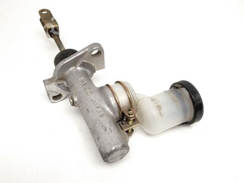 Clutch slave cylinder NISSAN SERENA (C23) 2.3 D | BP28961682M113 