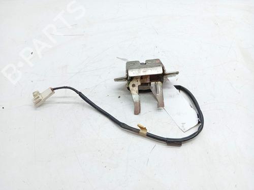 tailgate-lock-toyota-yaris-_p1_-1999-2000-2001-2002-2003-2004-2005-28073720 main image