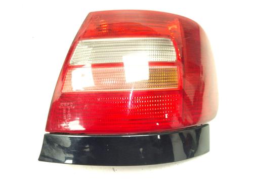 Used Right taillight Right taillight 23551433 23551433