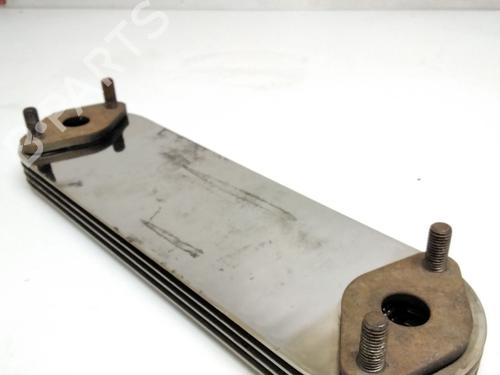 Oliekøler NISSAN PATROL III/2 Station Wagon (W260) 2.8 D 4x4 (80 hp) 25226648