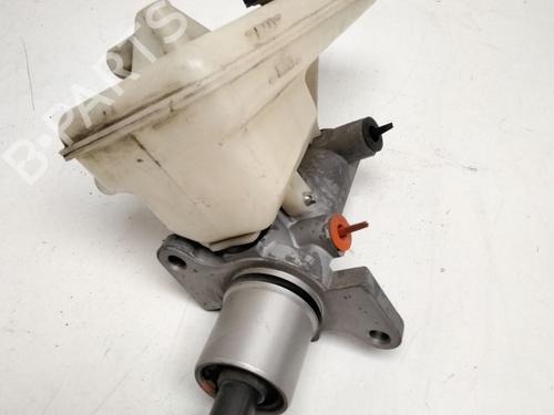 Hovedbremsecylinder OPEL VIVARO A Van (X83) 2.5 DTI (F7) (135 hp) 25227494