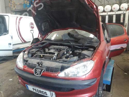 Left headlight PEUGEOT 206 Hatchback (2A/C)  | BP6992434C28 