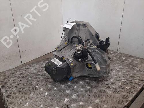 Used Gearbox Gearbox DACIA SANDERO 1.5 dCi (68 hp) 6990899 6990899