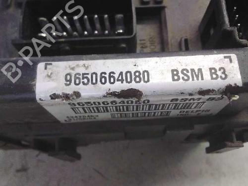 Fuse box PEUGEOT 307 SW (3H)  | BP15887919E1 