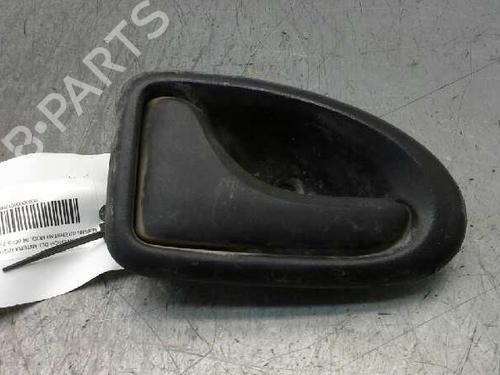Used Front left interior door handle NISSAN INTERSTAR Van (X70) [2002-2025]  3212351