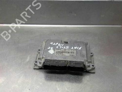 Calculateur moteur (ecu) FIAT STILO (192_) 1.9 D Multijet (120 hp) 156669