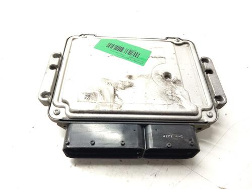 Used Engine control unit (ECU) KIA SPORTAGE III (SL) 1.7 CRDi (116 hp) 15882779