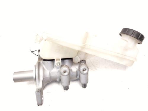 Used Brake master cylinder Brake master cylinder 22954658 22954658