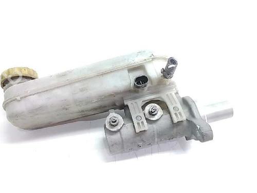 Used Brake master cylinder FIAT DUCATO Van (250_) 160 Multijet 3,0 D (158 hp) 17057424