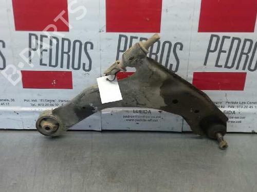 Used Right front suspension arm KIA CERATO I Hatchback (LD) [2004-2010]  611795