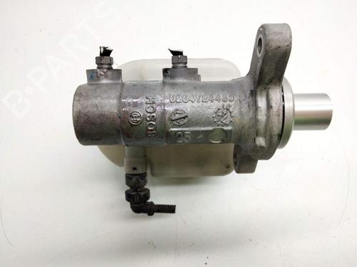 Brake master cylinder IVECO DAILY V Platform/Chassis 35C15, 35S15, 40C15, 45C15, 50C15, 60C15, 65C15, 70C15 | BP34715628M77 - Image 2