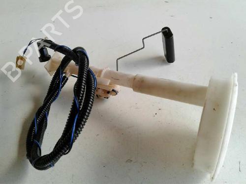 Used Fuel pump NISSAN QASHQAI / QASHQAI +2 I (J10, NJ10, JJ10E) [2006-2014]  7559465
