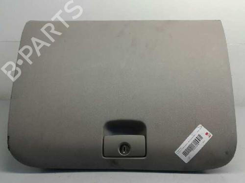 Used Glove box HYUNDAI TUCSON (JM) 2.0 CRDi All-wheel Drive (113 hp) 9195776