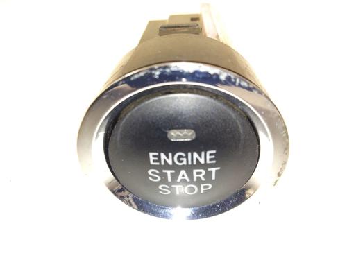 switch-toyota-land-cruiser-prado-_j15_-2009-32414620 main image