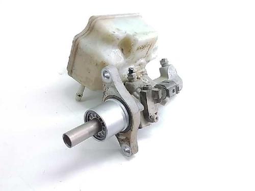 Used Brake master cylinder VW CADDY III Box Body/MPV (2KA, 2KH, 2CA, 2CH) 1.6 TDI (102 hp) 17057914