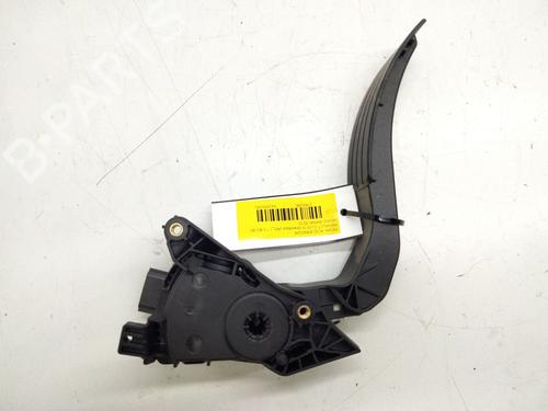 Pedal Pedal RENAULT CLIO IV Grandtour (KH_) 1.5 dCi 90 (KHN3, KHN4) (90 hp) 36779199 36779199