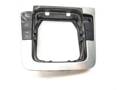 BP19305189O1 main image