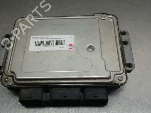 Engine control unit (ECU) RENAULT GRAND SCÉNIC II (JM0/1_)  | BP2277774M57 